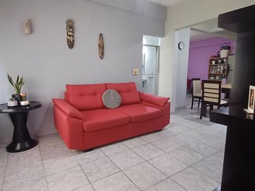 Casa 7 ambientes venta Lanus Oeste