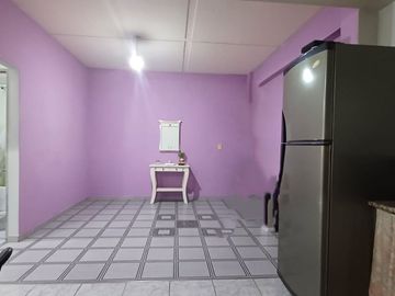 Casa 7 ambientes venta Lanus Oeste