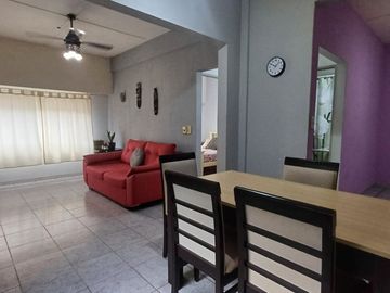 Casa 7 ambientes venta Lanus Oeste