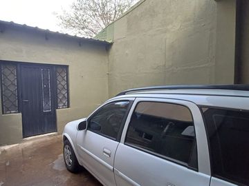 Casa 7 ambientes venta Lanus Oeste