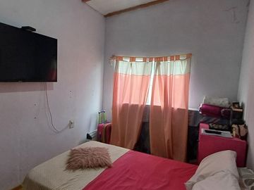 Casa 7 ambientes venta Lanus Oeste