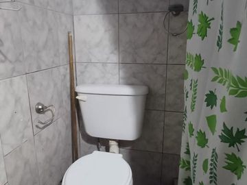 Casa 7 ambientes venta Lanus Oeste