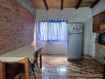 Casa 7 ambientes venta Lanus Oeste
