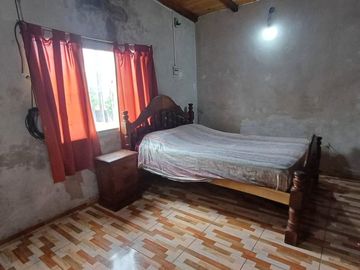Casa 7 ambientes venta Lanus Oeste