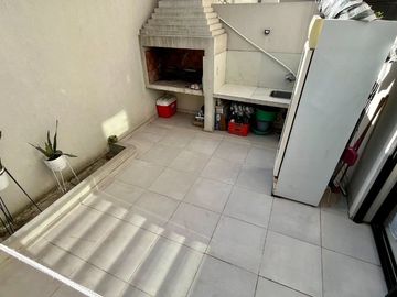 VENTA DEPTO TIPO DUPLEX 3 AMBIENTES MONTE GRANDE