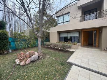 VENTA CASA BARRIO PRIVADO CHACRAS DE CORIA