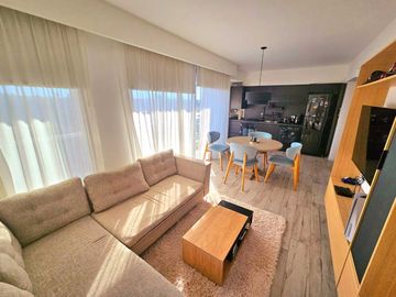 VENTA DEPTO 2 AMB FRENTE ITUZAINGO NORTE C COCHERA