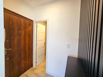 VENTA DEPTO 2 AMB FRENTE ITUZAINGO NORTE C COCHERA
