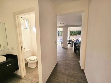 VENTA DEPTO 2 AMB FRENTE ITUZAINGO NORTE C COCHERA
