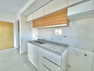 VENTA DEPTO ITUZAINGO NORTE 2AMB BALCON