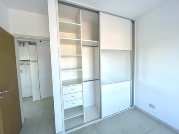 VENTA DEPTO ITUZAINGO NORTE 2AMB BALCON