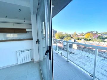 VENTA DEPTO ITUZAINGO NORTE 2AMB BALCON