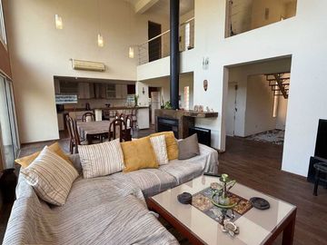 Venta Casa 3 Dorm Pileta Apta Crédito Maschwitz