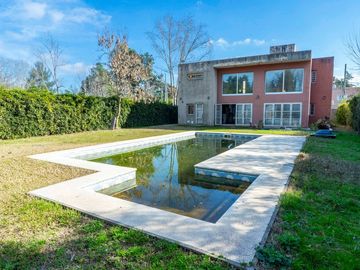 Venta Casa 3 Dorm Pileta Apta Crédito Maschwitz