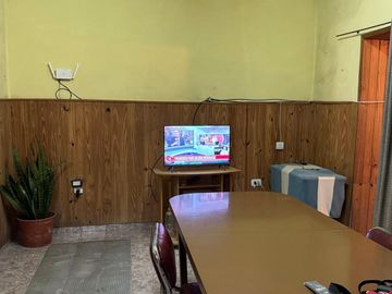 CASA EN VENTA EN ZONA SUR A REFACCIONAR