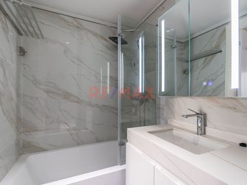 VENTA 2 AMBIENTES CON BALCON CABALLITO