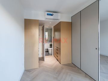 VENTA 2 AMBIENTES CON BALCON CABALLITO