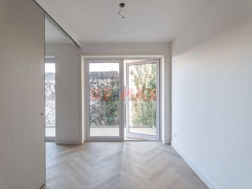 VENTA 2 AMBIENTES CON BALCON CABALLITO