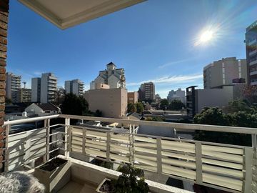DEPTO EN VENTA 2 AMBIENTES. VILLA BALLESTER