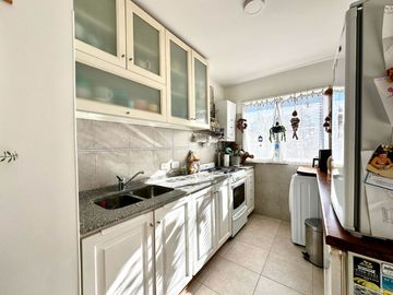 DEPTO EN VENTA 2 AMBIENTES. VILLA BALLESTER