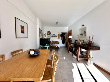 DEPTO EN VENTA 2 AMBIENTES. VILLA BALLESTER