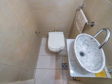 VENTA DUPLEX 4 AMBIENTES CABALLITO COCHERA FIJA