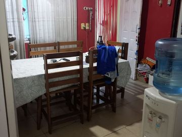 VENTA CASA + 4 DEPTO EN BLOCK  BERAZATEGUI APTO CR