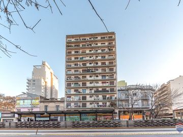 EN VENTA MONOAMBIENTE PISO ALTO SOL NUÑEZ