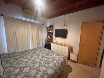 VENTA 3 AMBIENTES CON JARDIN/ COCHERA/ PILAR
