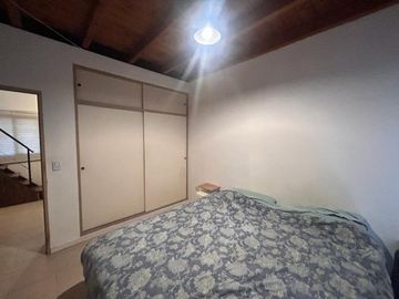 VENTA 3 AMBIENTES CON JARDIN/ COCHERA/ PILAR