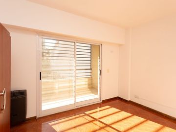VENTA SAAVEDRA 2 ambientes con balcón APTO CREDITO