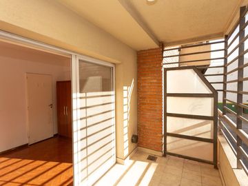 VENTA SAAVEDRA 2 ambientes con balcón APTO CREDITO