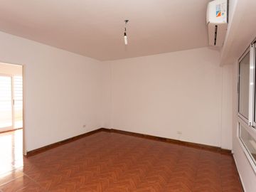 VENTA SAAVEDRA 2 ambientes con balcón APTO CREDITO