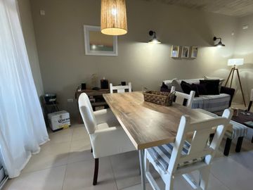VENTA DEPARTAMENTO 3 AMBIENTES PINAMAR GAS NATURAL