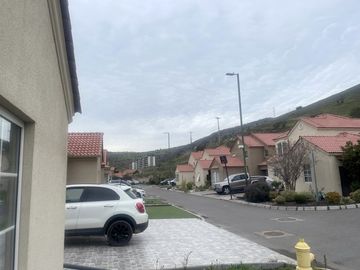 Casa en Venta en Venta Casa en Valle Lo Campino – Quilicura