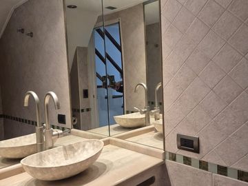 Piso alto-276 m2-2 coch-Apto Crédito-Lanús Centro