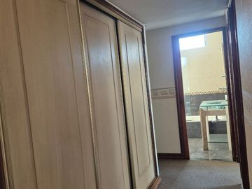 Piso alto-276 m2-2 coch-Apto Crédito-Lanús Centro