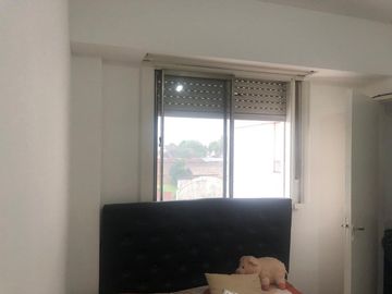 DEPARTAMENTO DE 3 AMB C/FTE EN VENTA LANUS CENTRO