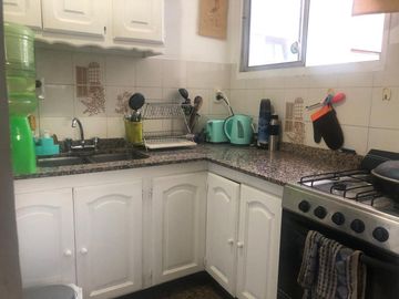 DEPARTAMENTO DE 3 AMB C/FTE EN VENTA LANUS CENTRO