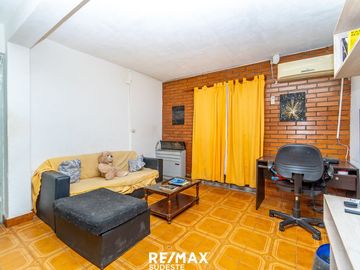 VENTA DUPLEX A LA CALLE !!