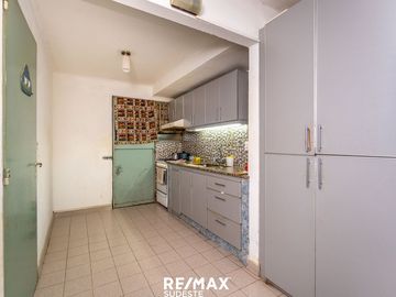 VENTA DUPLEX A LA CALLE !!