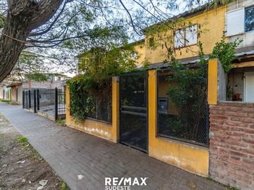 VENTA DUPLEX A LA CALLE !!