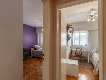 VENTA dpto 4 amb.c/dep Luz y Sol Caballito