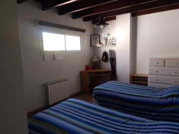 HERMOSA CASA 4 DORMITORIOS EN VENTA - VISTALBA