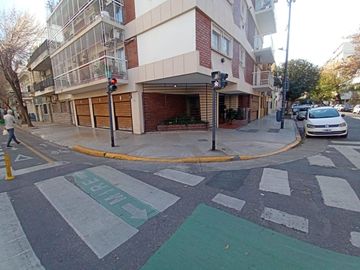 VENTA 2 AMB-FRENTE-COCHERA-BAULERA-PQUE CENTENARIO