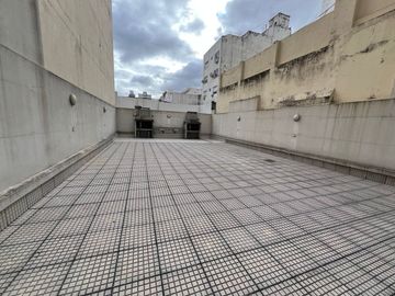 DEPTO MONOAMBIENTE VENTA ALMAGRO C/ BALCON FRENTE
