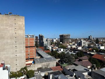 DEPARTAMENTO DE 4 AMB EN VENTA LANUSITA a estrenar