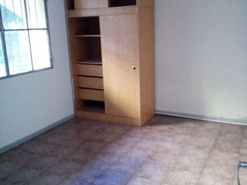 DEPARTAMENTO 3 AMB PLANTA BAJA CON PATIO , COCHERA. EXPENSAS Y ABLINCLUIDAS TIGRE MAIPU 313 COMPLEJO CON PISCINA
