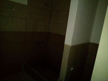 DEPARTAMENTO 3 AMB PLANTA BAJA CON PATIO , COCHERA. EXPENSAS Y ABLINCLUIDAS TIGRE MAIPU 313 COMPLEJO CON PISCINA