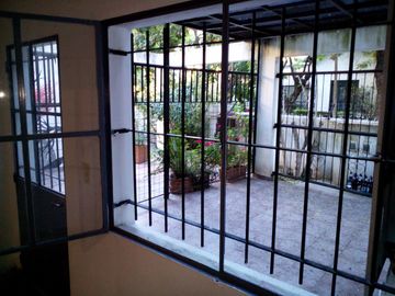 DEPARTAMENTO 3 AMB PLANTA BAJA CON PATIO , COCHERA. EXPENSAS Y ABLINCLUIDAS TIGRE MAIPU 313 COMPLEJO CON PISCINA